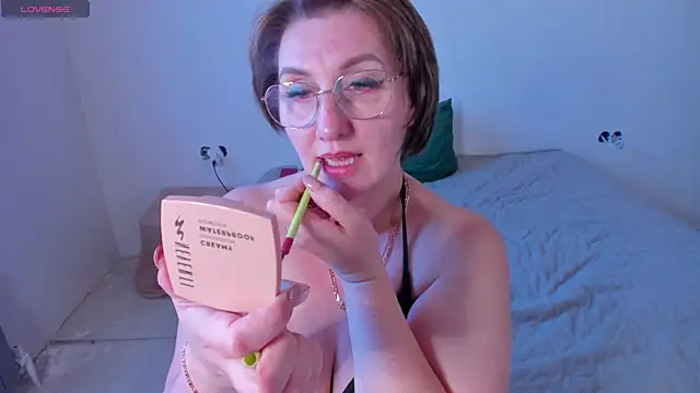 Super titssss online show from April 2026 02:00:02 PM