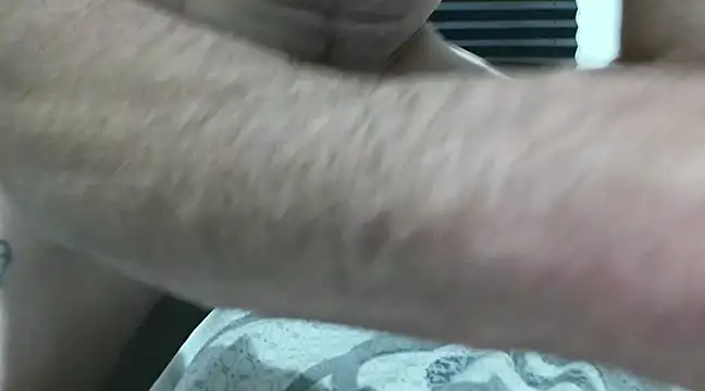 Snapshot of overaveragefreak4you chatting on December 2024 07:54:02 AM overaveragefreak4you online show from December 2024 07:54:02 AM