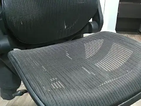 Snapshot of overaveragefreak4you chatting on December 2024 02:31:02 PM overaveragefreak4you online show from December 2024 02:31:02 PM