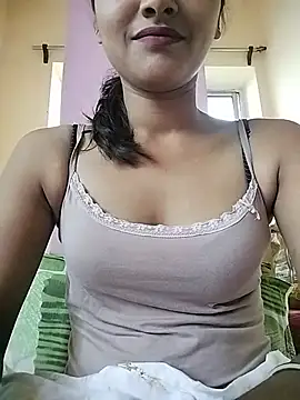 MISSQUEEN48 online show from July 2026 11:24:01 AM