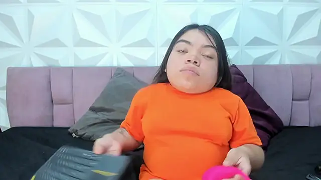 Michelle Brooks online show from January 2025 01:41:02 PM