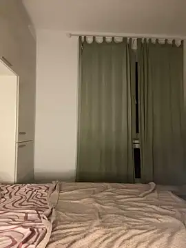 alexaandreea99 online show from December 2024 01:25:01 AM