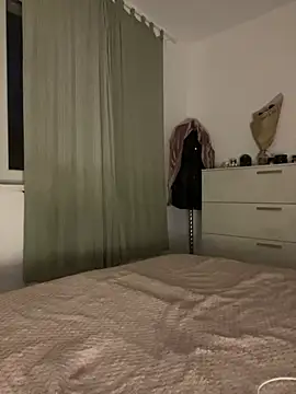 alexaandreea99 online show from December 2024 01:02:02 AM