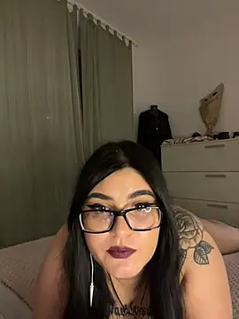 alexaandreea99 online show from December 2024 10:03:01 PM