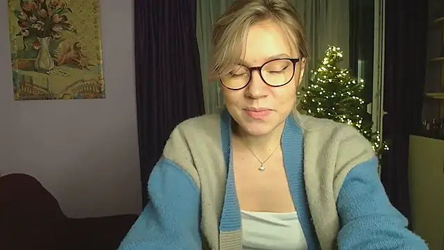 Snapshot of TaylorBre chatting on December 2024 06:17:02 PM TaylorBre online show from December 2024 06:17:02 PM