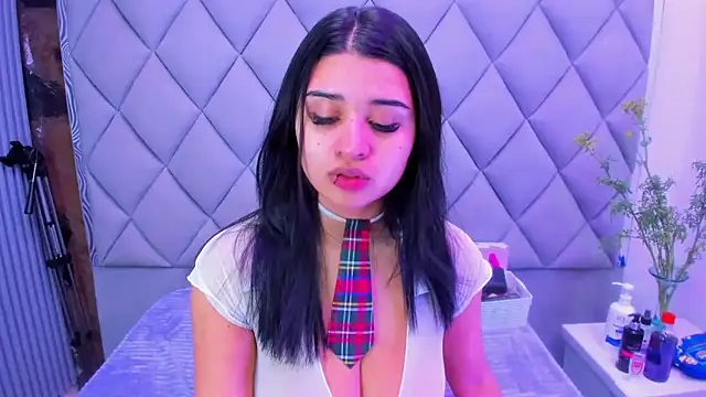 venusowen  online show from October 2025 12:50:02 PM