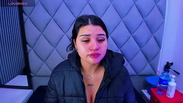 venusowen  online show from January 2026 01:05:02 PM