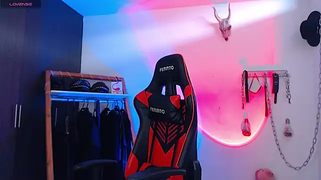 LilithSharon online show from December 2025 04:58:01 PM