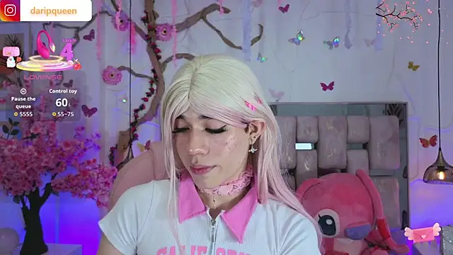 DaripQueen online show from April 2026 01:23:02 PM