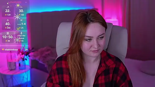 Snapshot of LovelyBell chatting on March 2025 10:02:02 AM LovelyBell online show from March 2025 10:02:02 AM