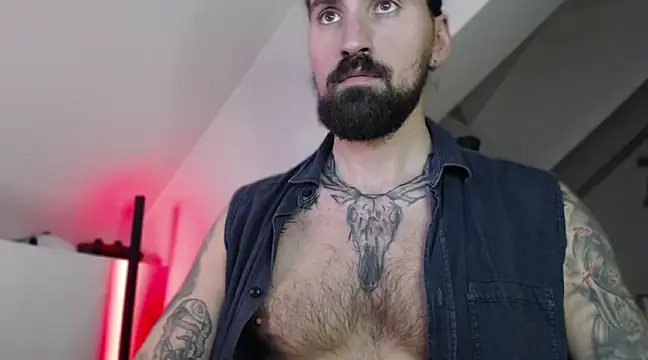 MateoHunk online show from December 2024 05:23:02 PM