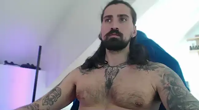 MateoHunk online show from March 2025 12:41:02 PM