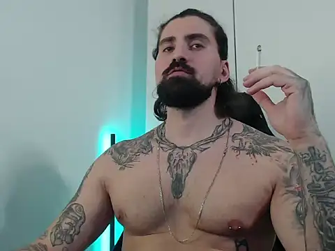 MateoHunk online show from October 2025 04:52:02 PM