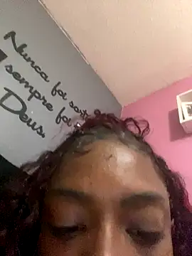 Snapshot of pretinhanovinha chatting on October 2025 06:13:02 AM pretinhanovinha online show from October 2025 06:13:02 AM