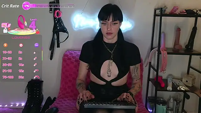 ninaparadisa online show from February 2026 02:17:02 AM