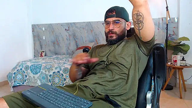 hanz col online show from November 2025 02:23:01 AM