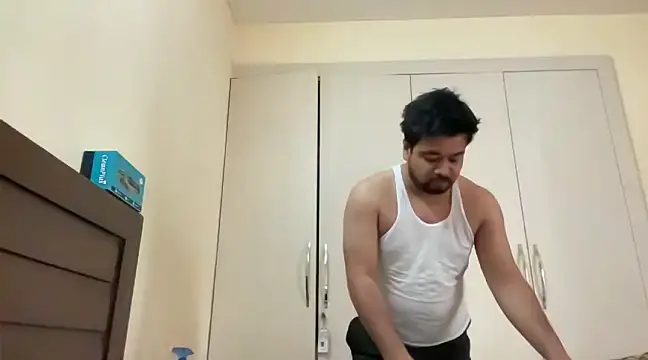 coolboy6566 online show from March 2025 03:08:02 AM