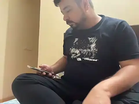 coolboy6566 online show from February 2026 06:50:01 PM