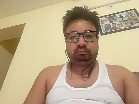 Snapshot of coolboy6566 chatting on June 2026 08:23:01 PM coolboy6566 online show from June 2026 08:23:01 PM