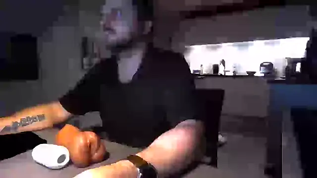 jensen38 online show from March 2025 09:04:02 PM