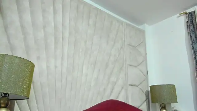 Snapshot of Jade_squirtt chatting on November 2025 10:15:01 AM Jade squirtt online show from November 2025 10:15:01 AM