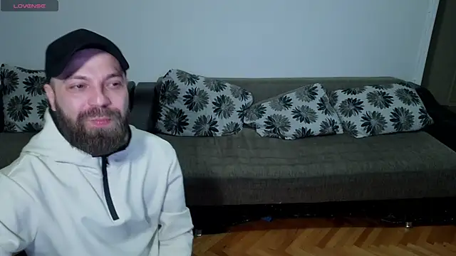 JohnnyStepBro online show from April 2026 06:15:01 PM