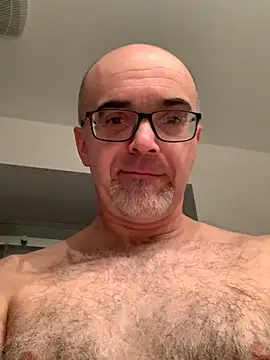 Snapshot of MaxVain chatting on January 2025 04:11:02 AM MaxVain online show from January 2025 04:11:02 AM