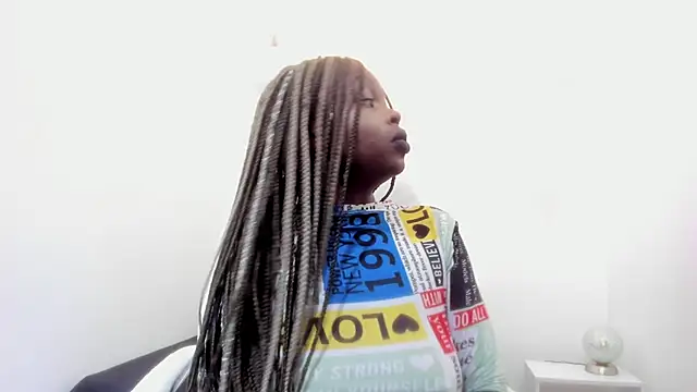  Zooee online show from December 2024 11:40:02 AM