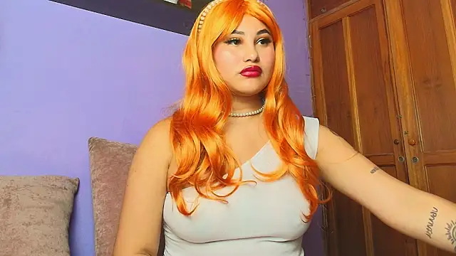 Little Ivy online show from October 2025 04:30:02 PM