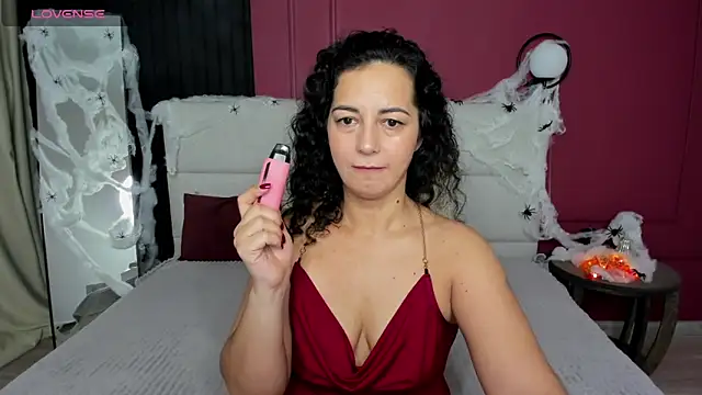 Linda Insatiable online show from October 2025 01:28:02 AM