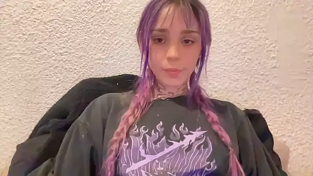 Snapshot of loletabb chatting on September 2025 11:21:01 AM loletabb online show from September 2025 11:21:01 AM