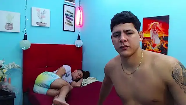 destroys girls online show from December 2024 04:53:01 AM