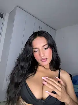 Snapshot of Dulceeany chatting on December 2024 03:59:02 AM Dulceeany online show from December 2024 03:59:02 AM