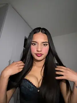 Dulceeany online show from November 2025 02:28:02 AM