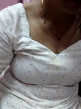 Urmila bhabhii online show from March 2025 03:29:02 PM