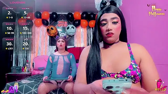 Snapshot of Milas_we chatting on October 2025 12:03:01 AM Milas we online show from October 2025 12:03:01 AM