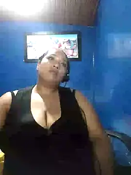 love evelin online show from February 2025 04:35:01 PM