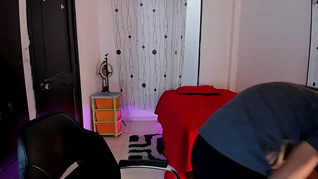 Snapshot of alessandro_wizard chatting on February 2025 07:26:01 PM alessandro wizard online show from February 2025 07:26:01 PM