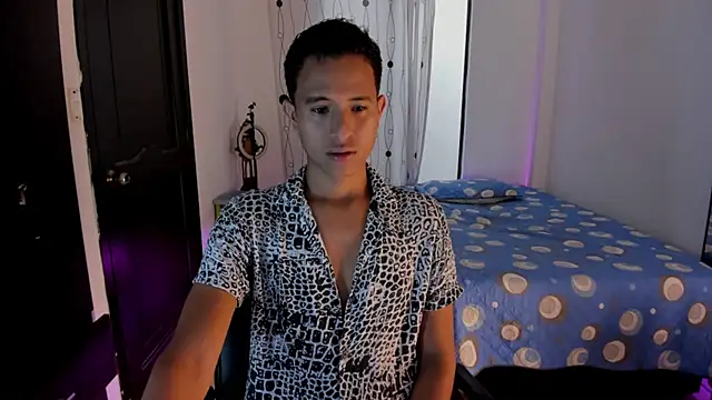 Snapshot of alessandro_wizard chatting on March 2025 03:38:02 PM alessandro wizard online show from March 2025 03:38:02 PM