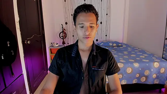 Snapshot of alessandro_wizard chatting on March 2025 09:54:02 PM alessandro wizard online show from March 2025 09:54:02 PM