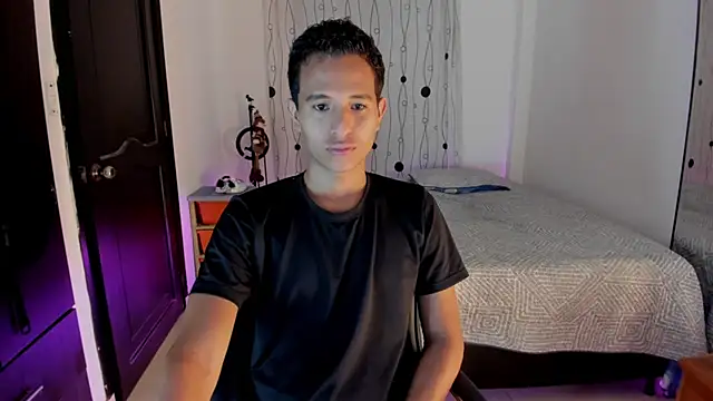 Snapshot of alessandro_wizard chatting on March 2025 10:04:02 PM alessandro wizard online show from March 2025 10:04:02 PM