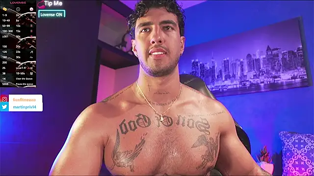 JACOB MARTINS online show from October 2025 10:07:02 PM