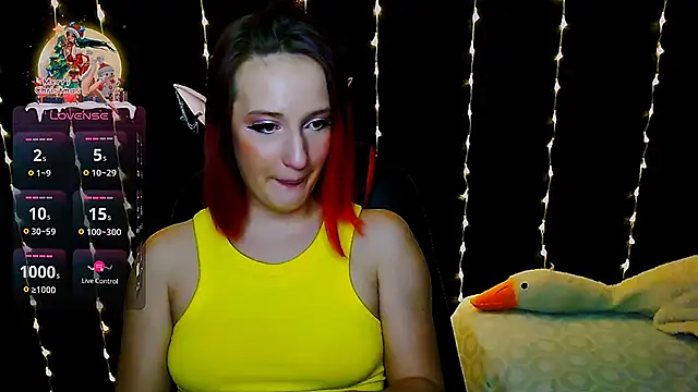 Snapshot of AgathaNoxe chatting on January 2025 04:39:02 AM AgathaNoxe online show from January 2025 04:39:02 AM