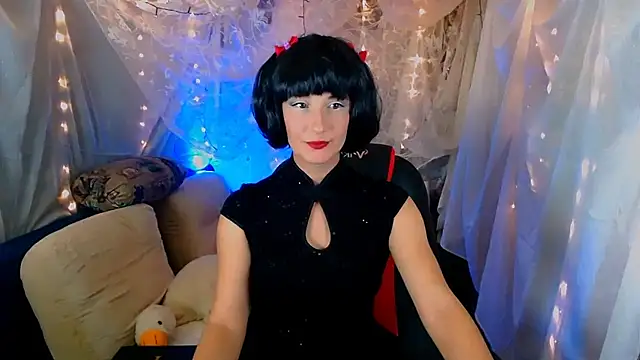 Snapshot of AgathaNoxe chatting on September 2025 09:39:02 PM AgathaNoxe online show from September 2025 09:39:02 PM