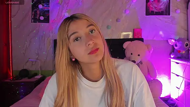 Snapshot of ariana_rosse__ chatting on September 2025 11:04:02 AM ariana rosse online show from September 2025 11:04:02 AM