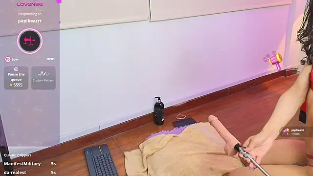 Snapshot of Chloe_Cherry21 chatting on February 2025 08:22:02 AM Chloe Cherry21 online show from February 2025 08:22:02 AM