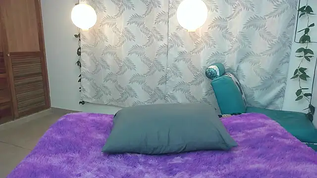 Mya paris online show from February 2025 01:58:01 AM