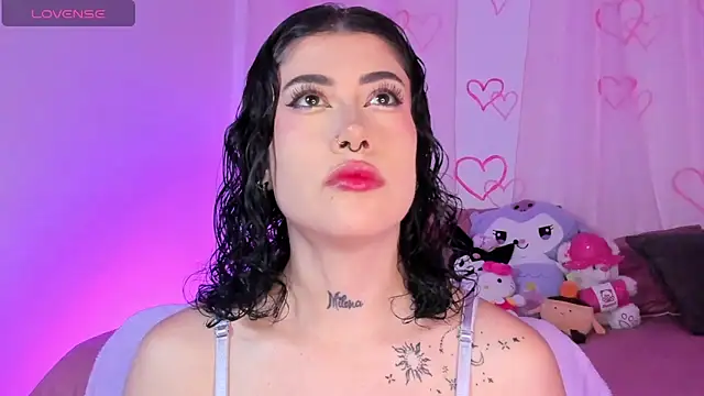 Snapshot of melody_suarez chatting on September 2025 05:51:01 PM melody suarez online show from September 2025 05:51:01 PM