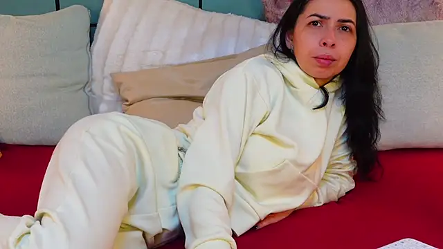 SarraRose online show from February 2025 10:18:02 PM