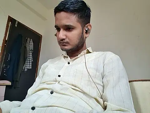 Jonrobinso online show from November 2025 06:13:01 AM